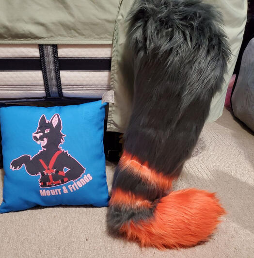 Fox tail